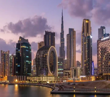 الاستثمار العقاري في دبي 360x320